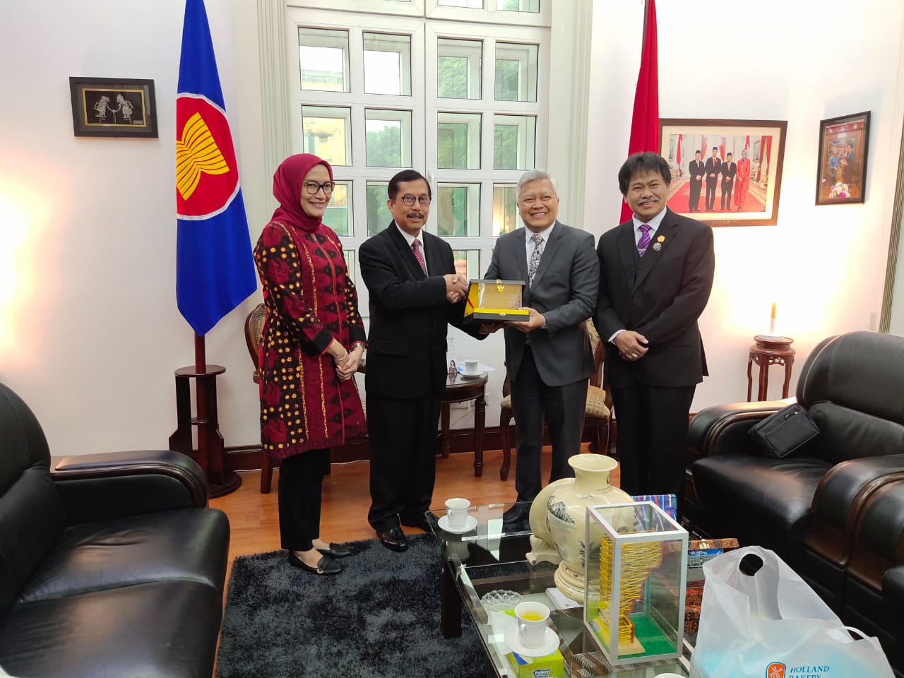 ANRI melakukan penandatanganan MoU dengan the State Records and Archives Department of Vietnam