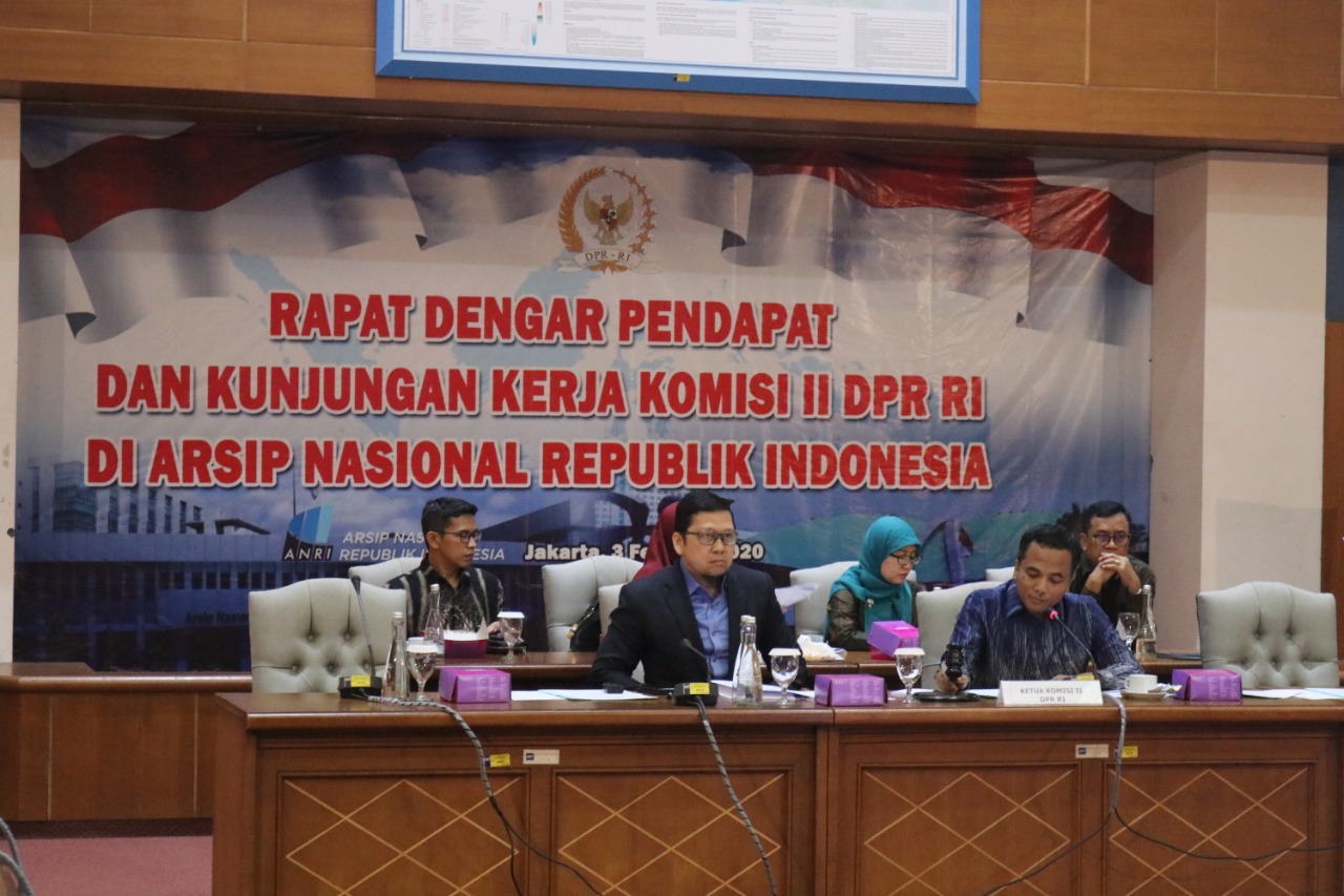 Beri Perhatian Serius Bidang Kearsipan, Komisi II DPR RI Laksanakan Rapat Dengat Pendapat di ANRI