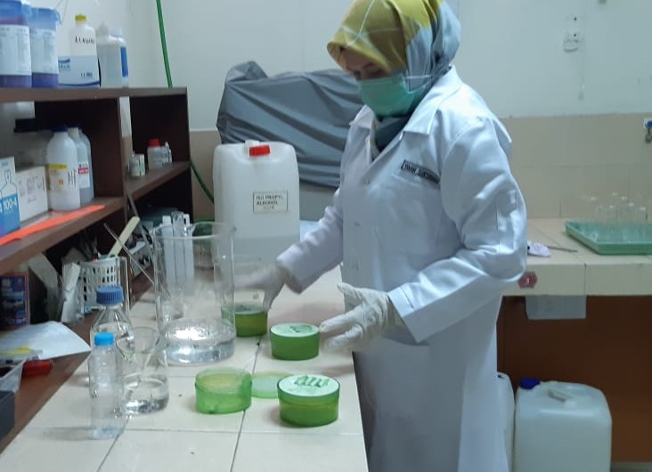Laboratorium  ANRI Membuat Hand Sanitizer Secara Mandiri