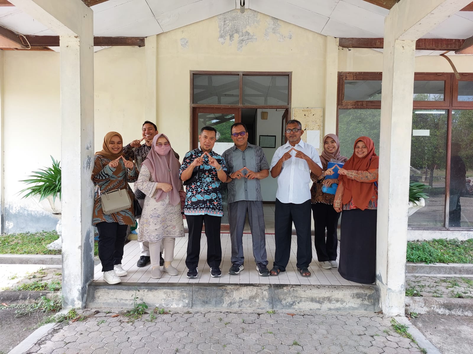 BAST Lakukan Penelusuran Arsip PT Kertas Kraft Aceh (Persero)
