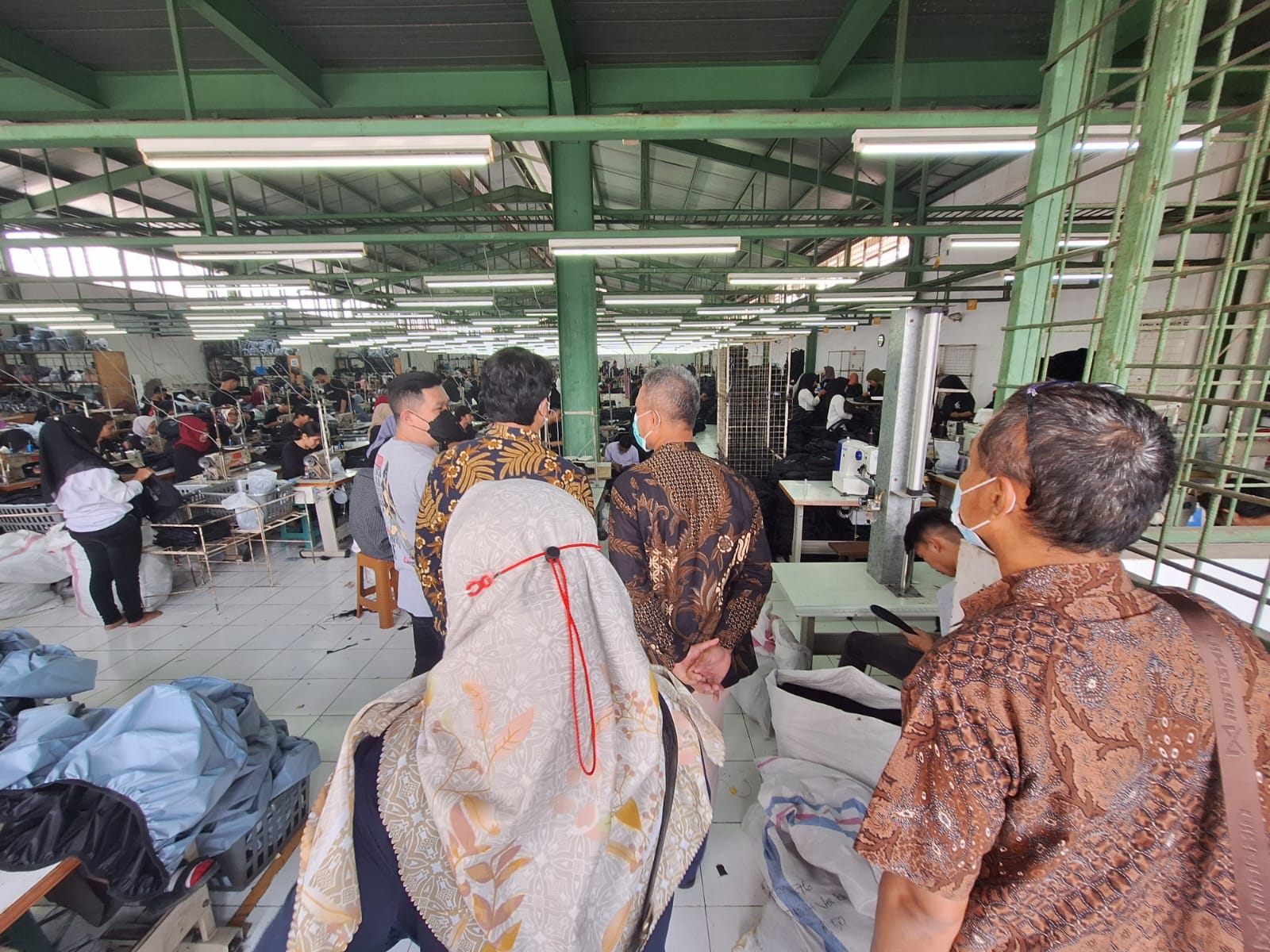 Direktorat Preservasi ANRI Lakukan Konsultasi Pembuatan Tas Arsip Keluarga di Bandung
