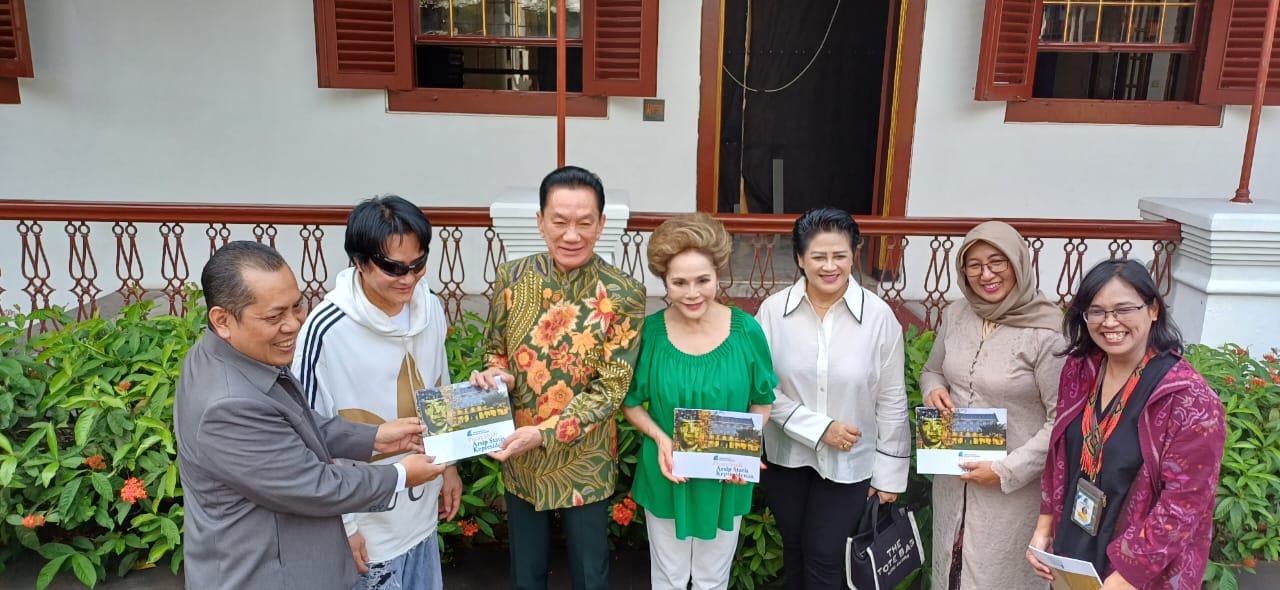 Selamat Datang Madamme Dewi Sukarno, Ratna Sari Dewi di Arsip Nasional RI!!!