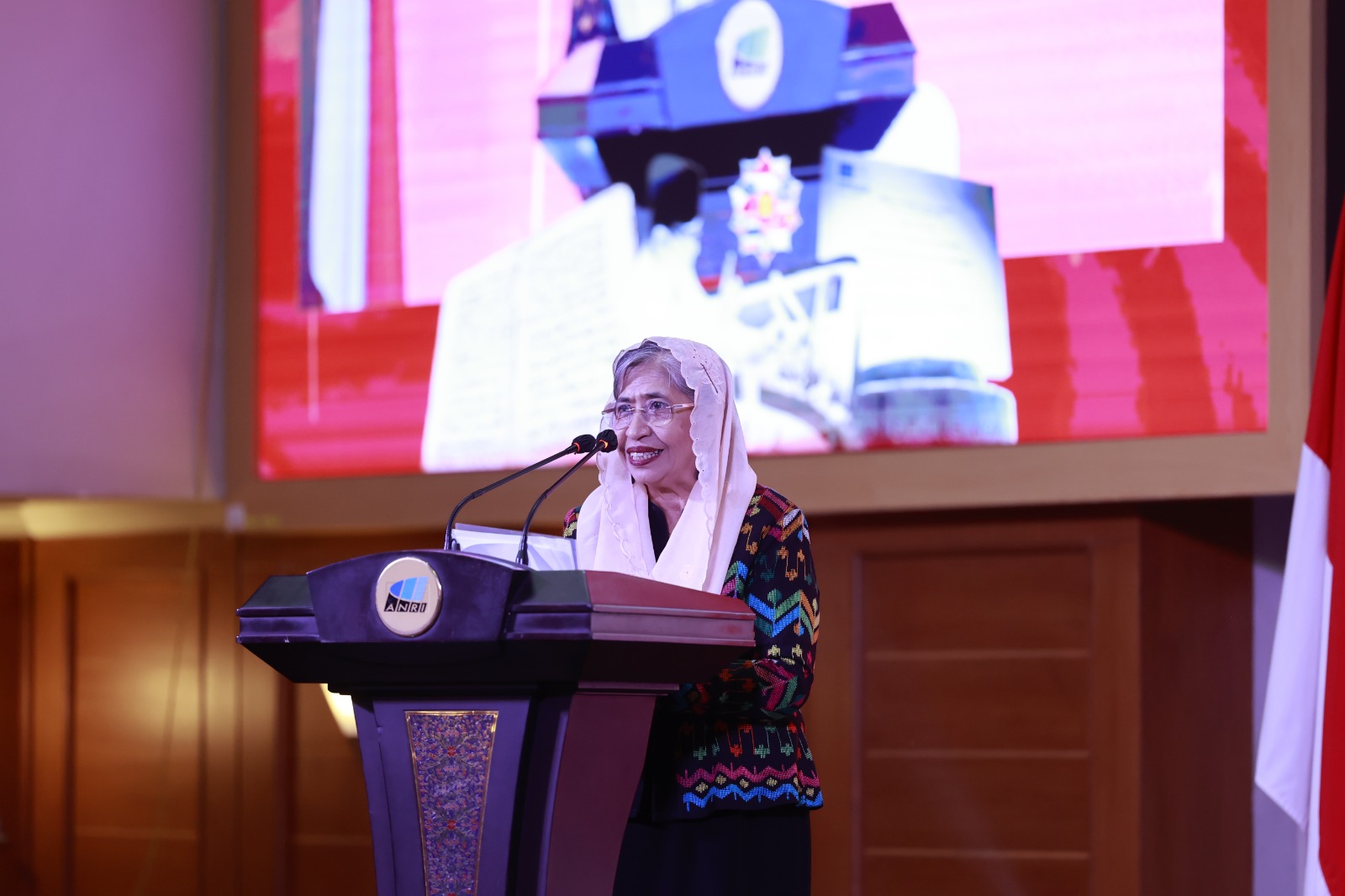 Executive Chair of the Indonesian National Commision for UNESCO Itje Chodijah Mengharapkan Kawasan Asia Tenggara Berkembang Menjadi Kawasan Yang Bisa Berdiri Sendiri