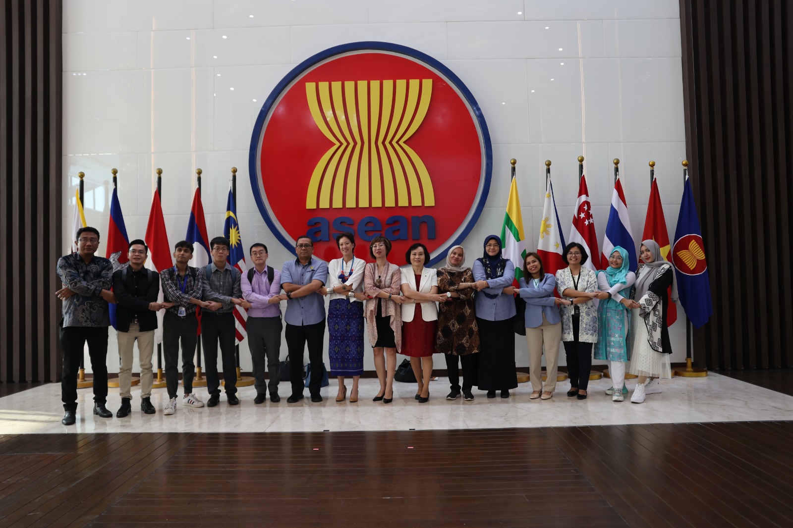 Delegasi Arsip Nasional ASEAN City Tour ke ASEC dan Pusdipres