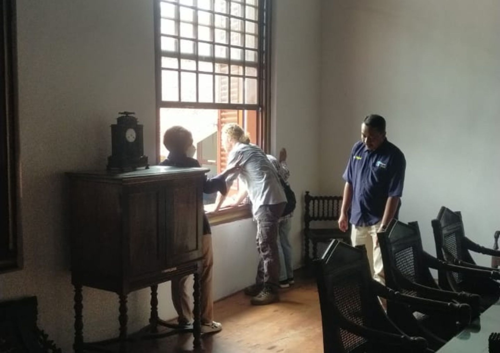 Pusdipres Menerima Kunjungan Peneliti Furnitur di Museum Sejarah Jakarta