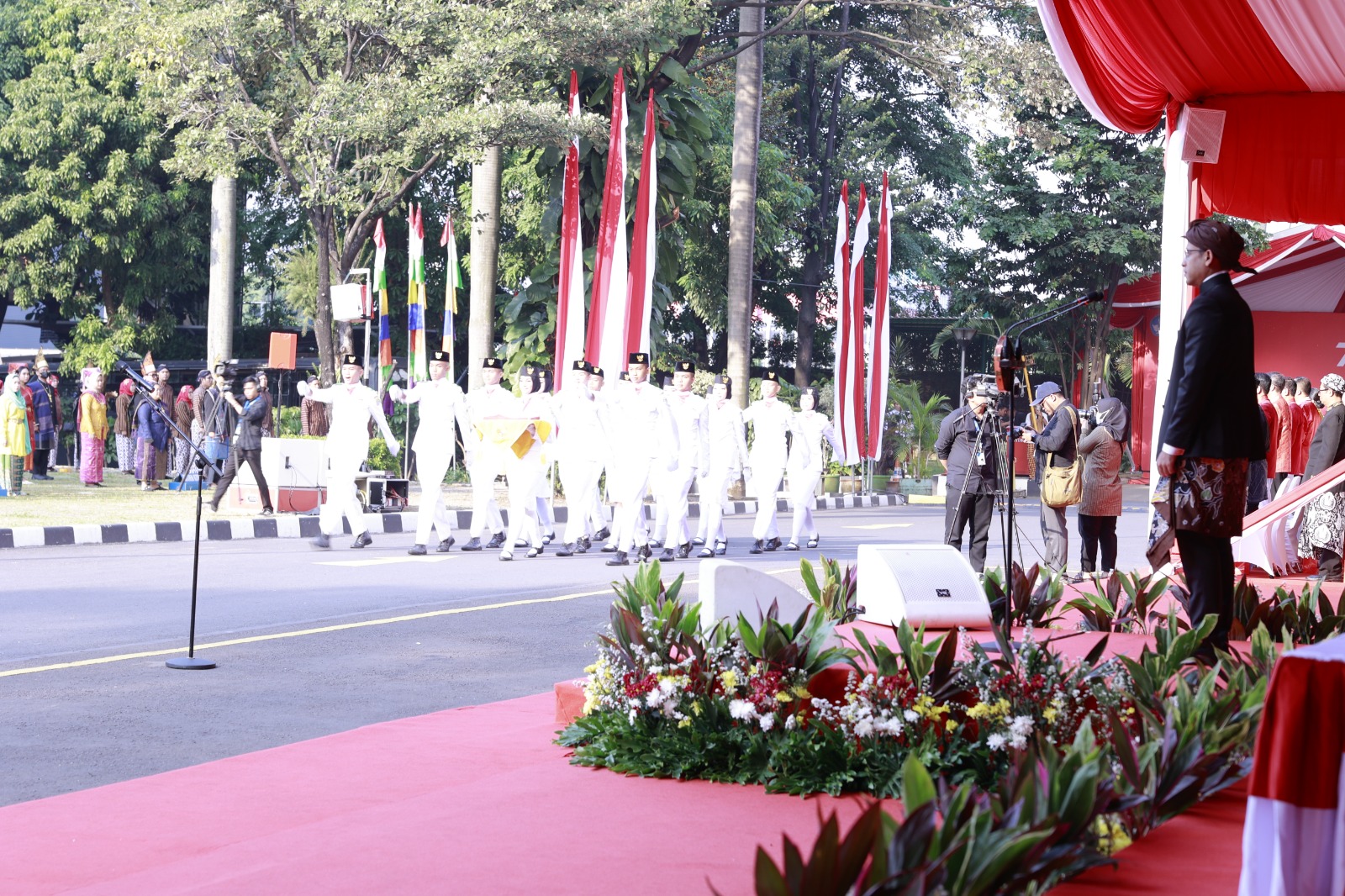 Kementerian Pendidikan Nasional Riset dan Teknologi Republik Indonesia Menyerahkan Arsip Statis Kepada ANRI Pada Perayaan HUT RI Ke 78