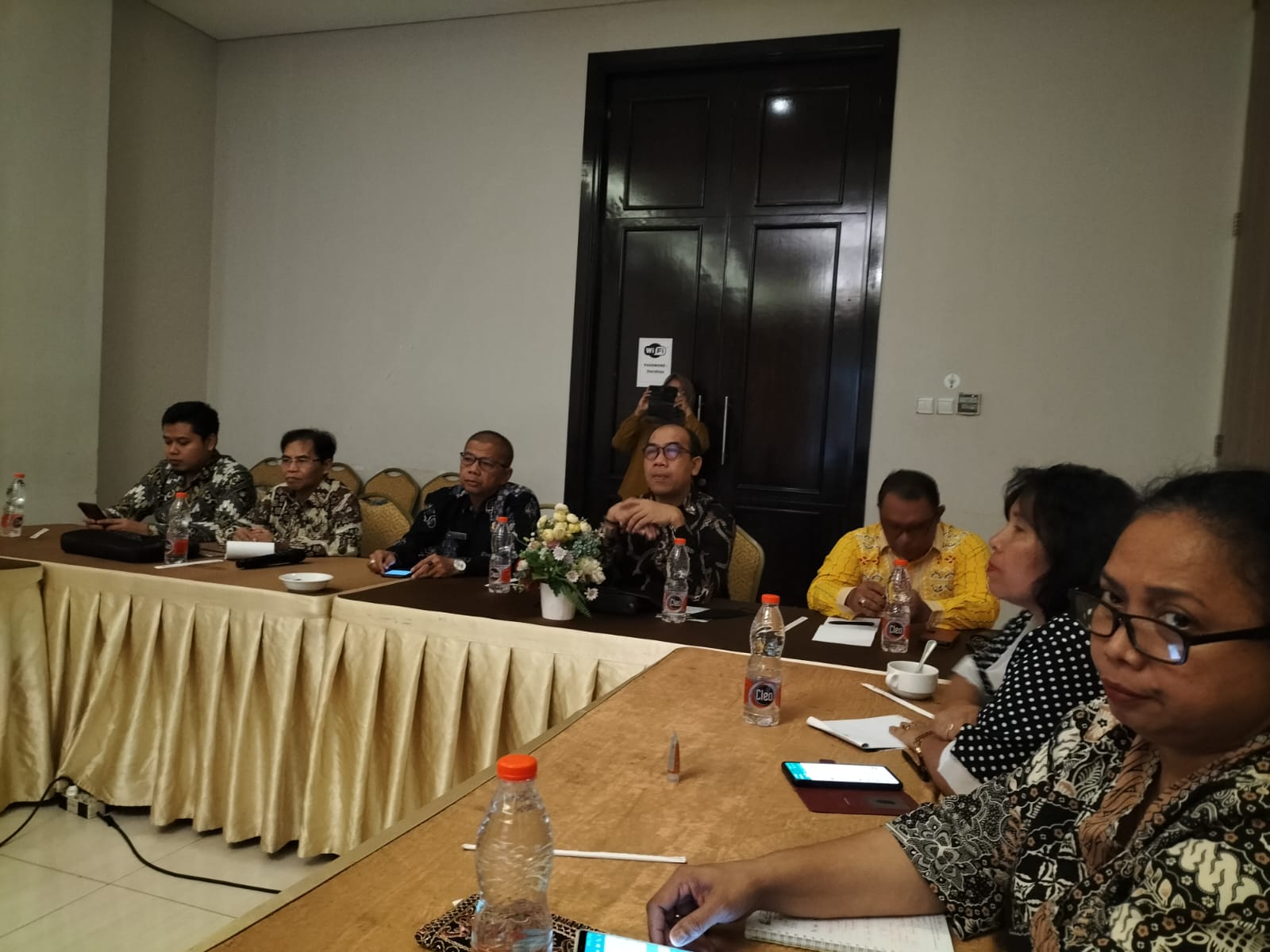 Radio Republik Indonesia (RRI) melaksanakan bimtek SIKN dan JIKN