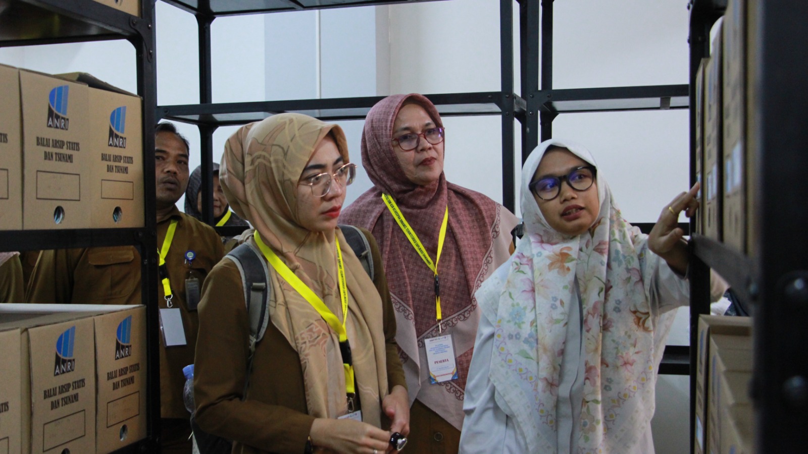 BKKBN Perwakilan Aceh Lakukan Studi Tiru Pengelolaan Arsip di BAST