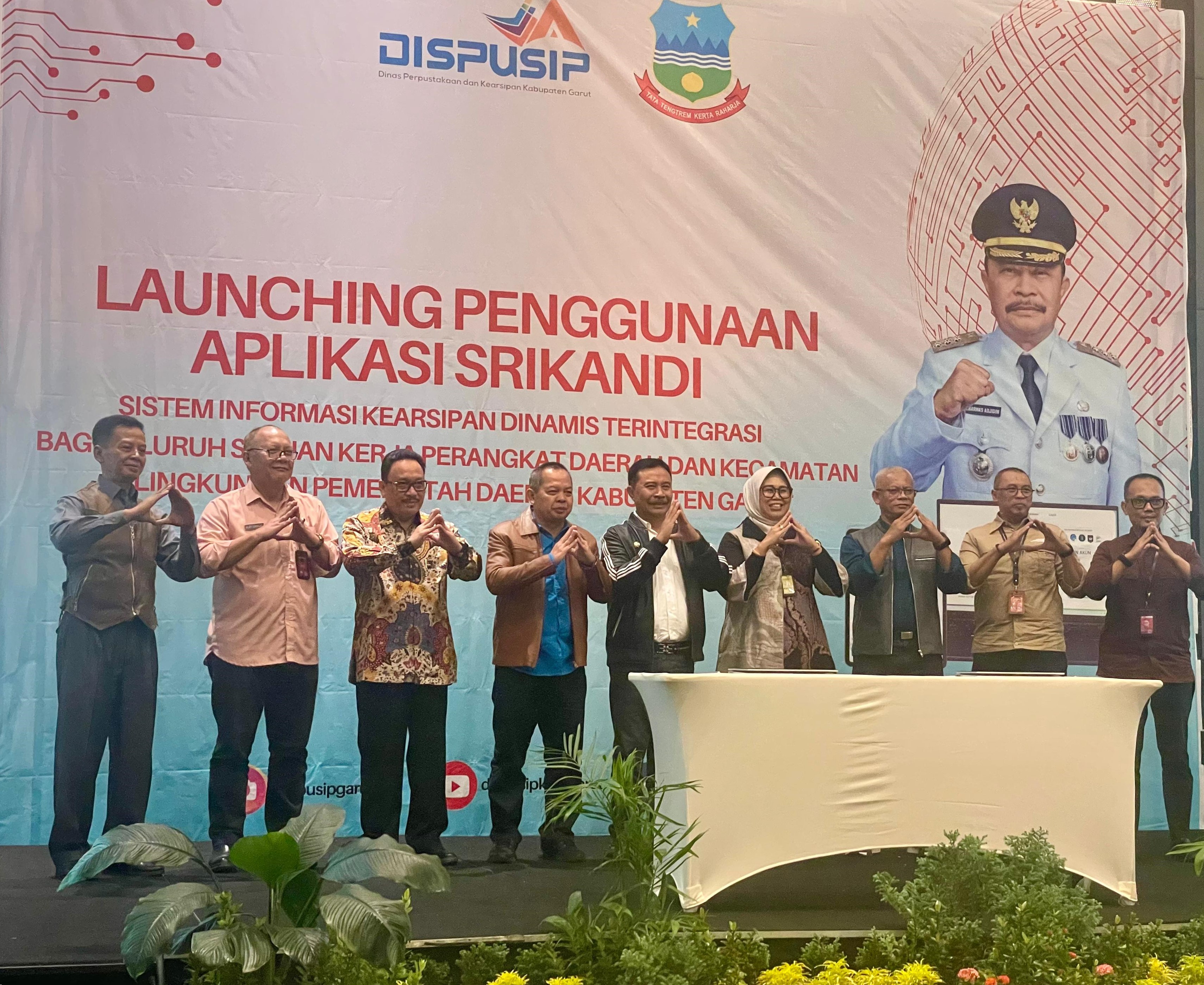 Plt. Kepala ANRI Menghadiri Peluncuran Penerapan Aplikasi SRIKANDI di Garut Jawa Barat