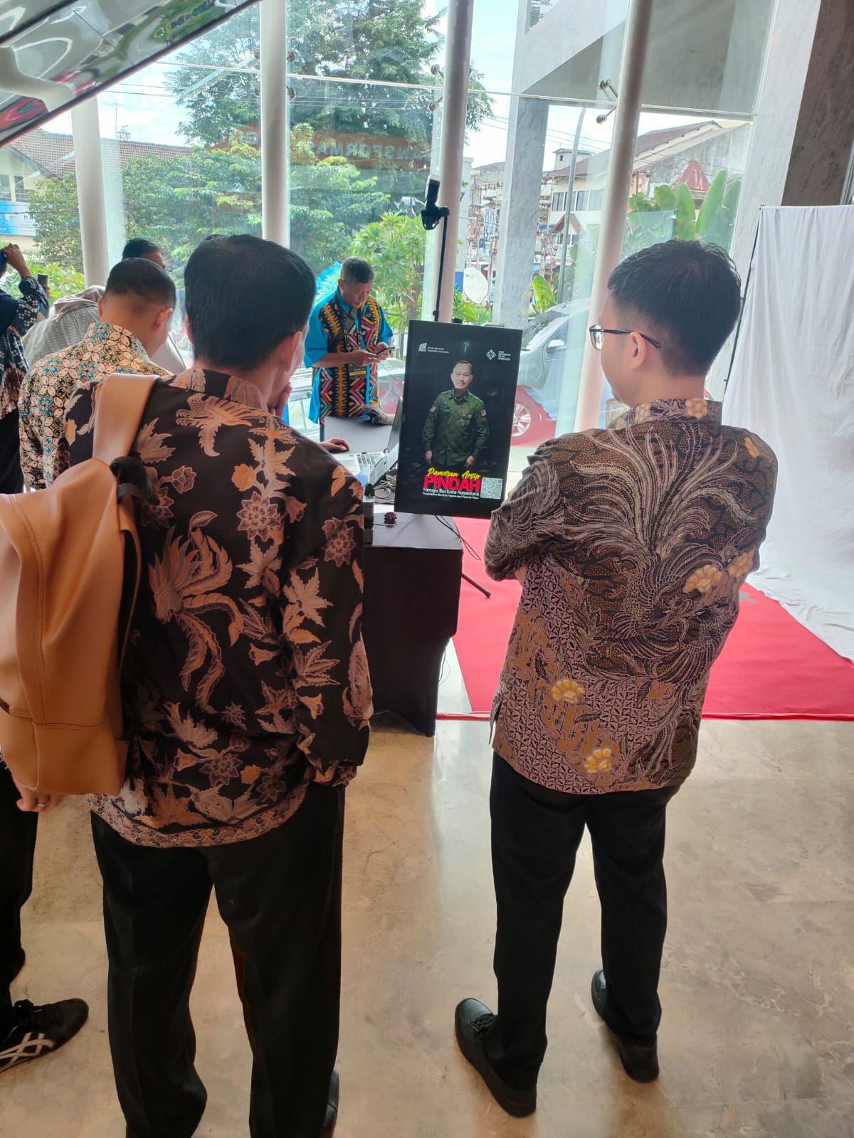 Tim Pameran ANRI Perkenalkan Teknologi Foto AI di HK-53