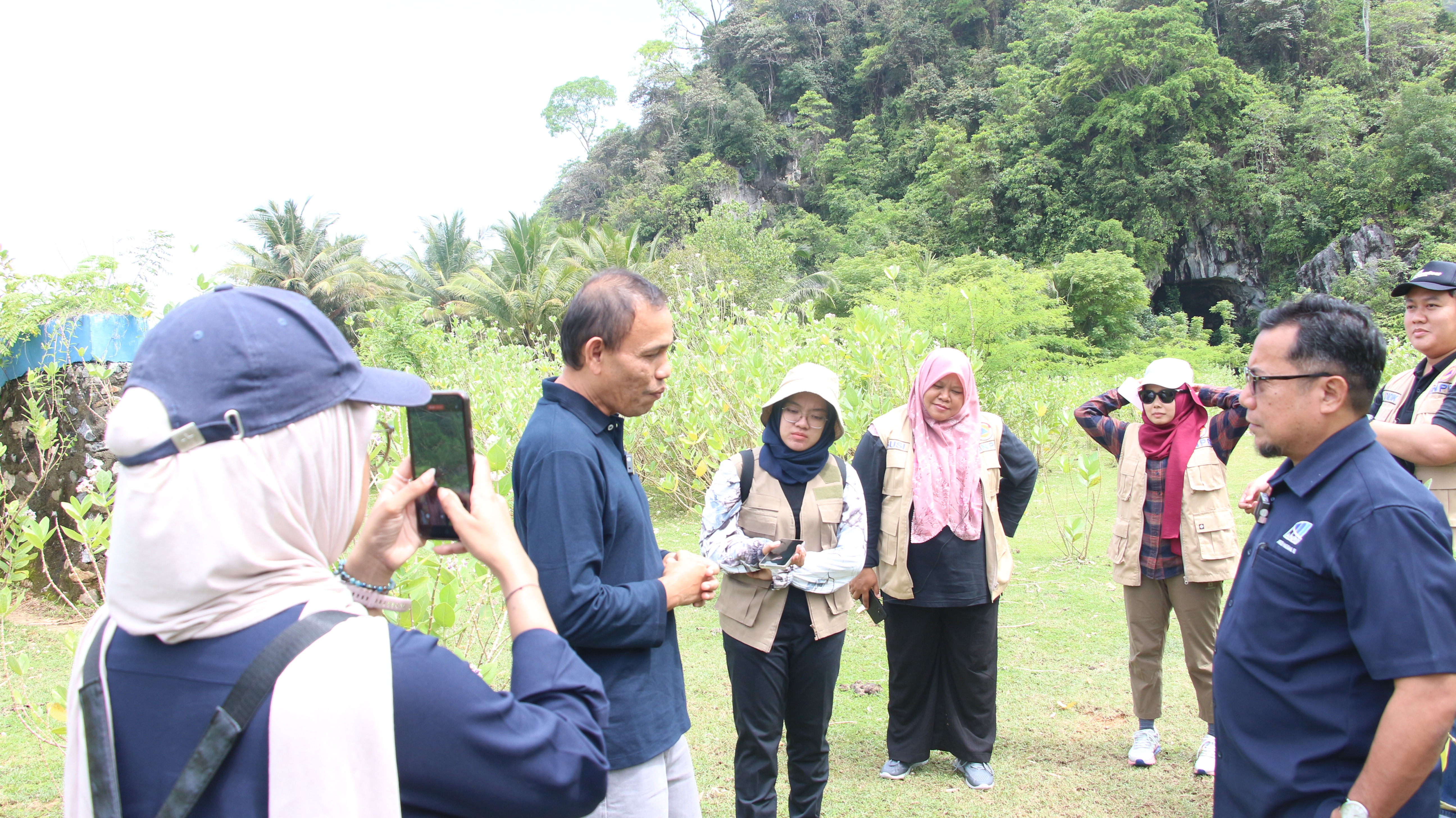 Telusur Jejak Tsunami Aceh, BAST Kunjungi Gua Ek Leuntie