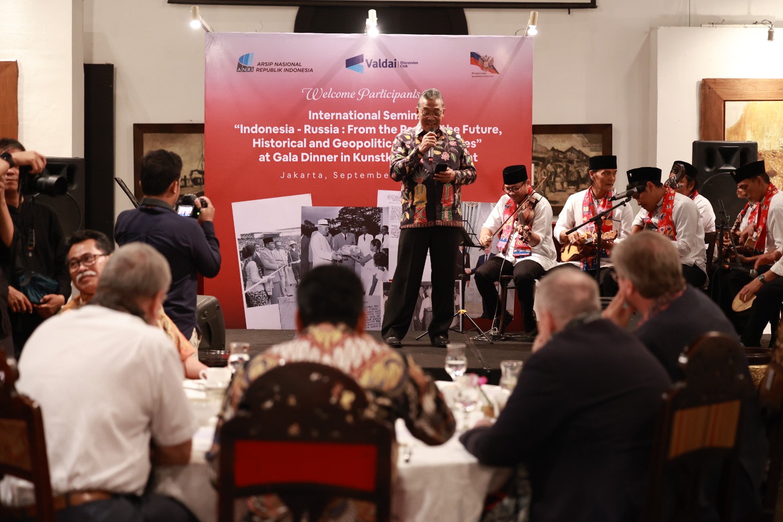 Gala Dinner Delegasi Seminar Internasional di Galeri Seni Kunstkring