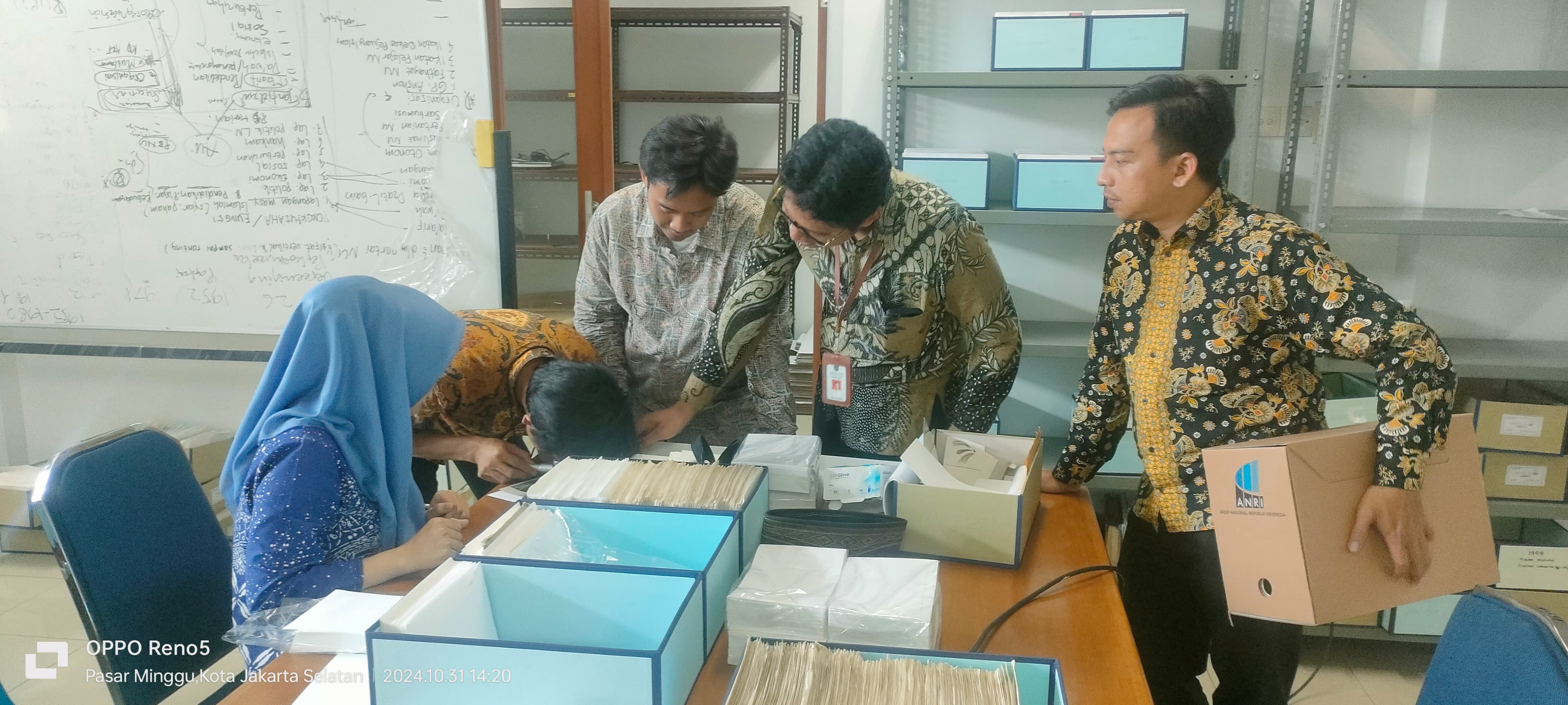 Direktorat Pengolahan Arsip Berikan Bimtek Penyusunan Finding Aids kepada LKD Depok