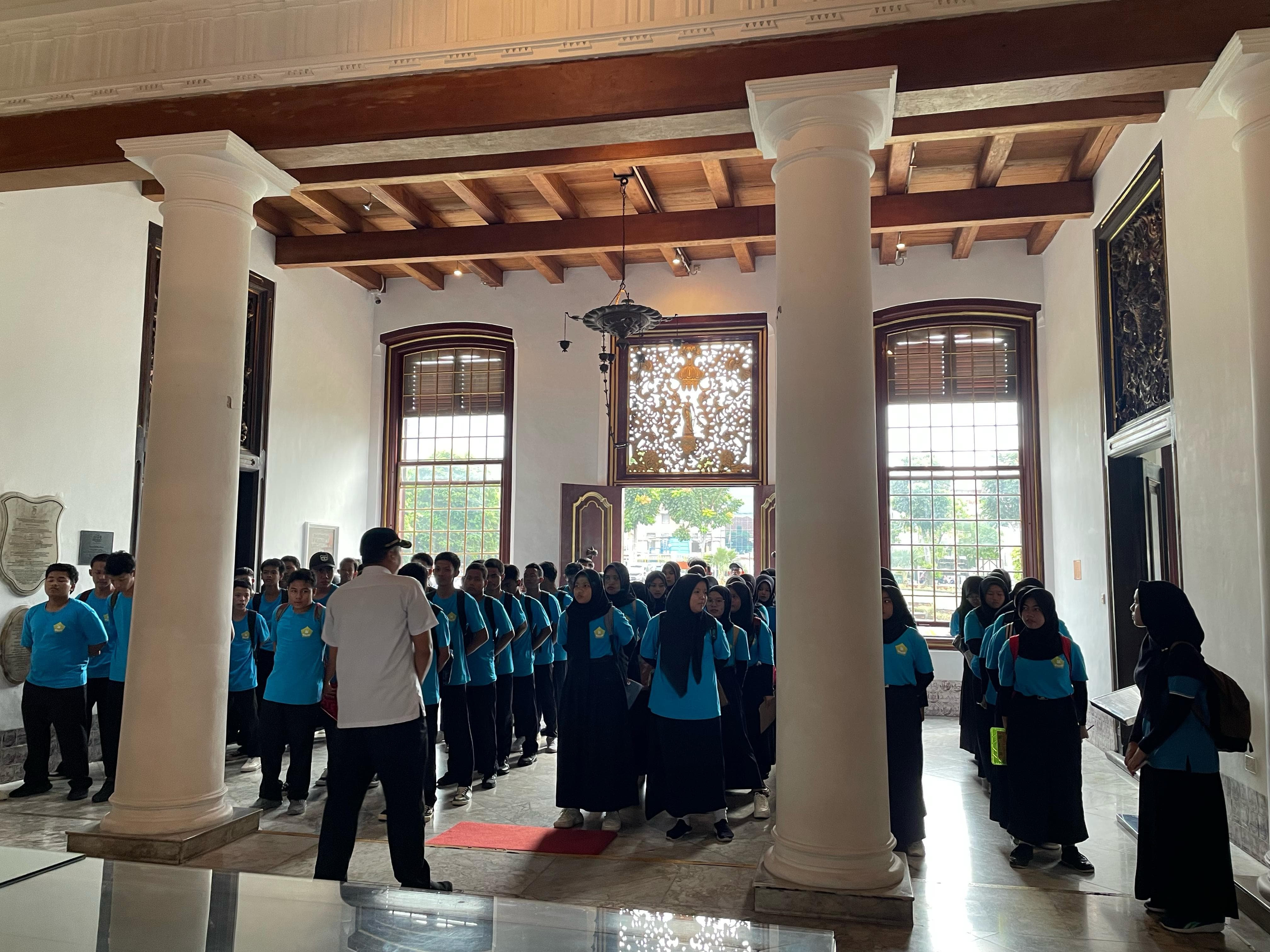 Kunjungan SMK Al Fajar Jakarta ke Pameran Tetap Arsip Presiden Sukarno