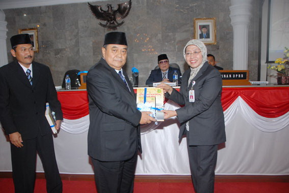 Hari Jadi Kota Sukabumi ke-99, ANRI Berikan "Kado Spesial" Citra Daerah Kota Sukabumi dalam Arsip