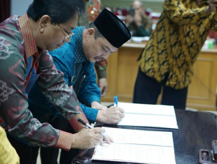 ANRI Menyerahkan Aplikasi SIKD Kepada Pemerintahan Provinsi Kalimantan Barat