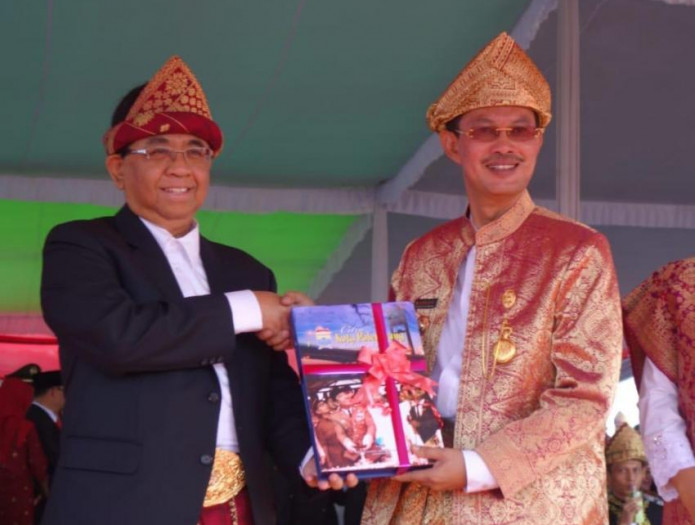 ANRI menyerahkan Citra Kota Palembang dalam Arsip