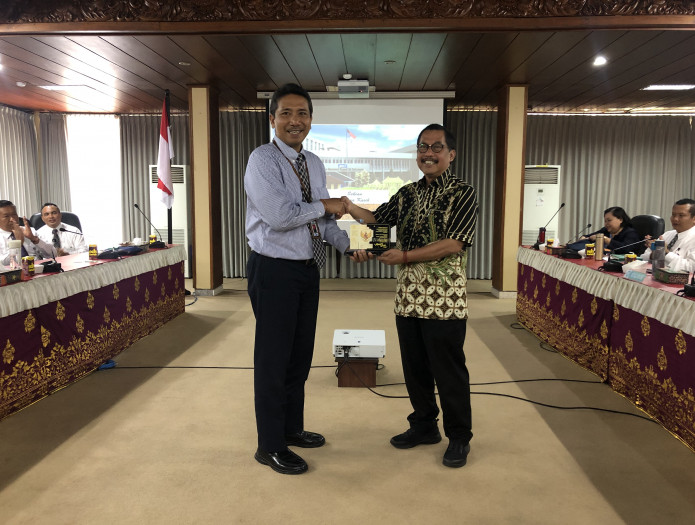 Dorong Peningkatan Kualitas Manajemen BPD Bali, Plt. Kepala ANRI Bagikan Informasi Kearsipan