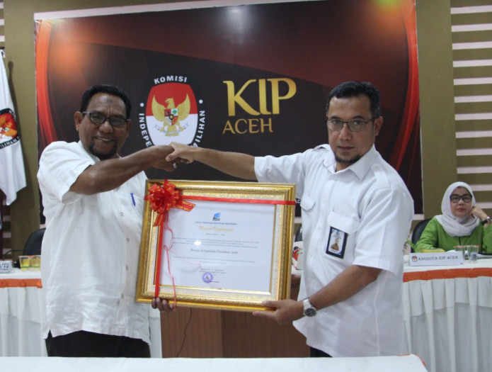 Komisi Independen Pemilihan Aceh Serahkan 185 Nomor Arsip kepada BAST ANRI