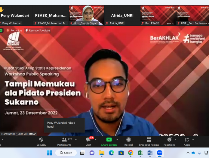 PSAS Kepresidenan Mengadakan Peningkatan Kemampuan Public Speaking dengan Meniru Gaya Berpidato Presiden Sukarno