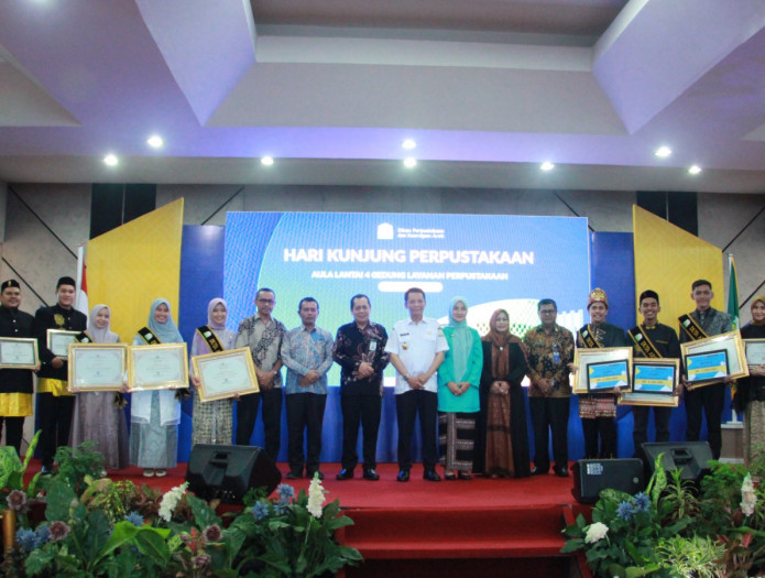 ANRI dan DPKA Kolaborasi Penobatan Duta Arsip Aceh Tahun 2023