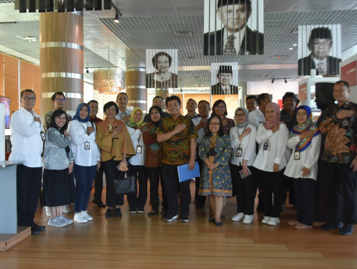 Pusdipres Hadir dalam Kajian Koleksi Presiden Joko Widodo di Museum Balai Kirti