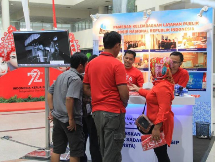 Pameran Kelembagaan ANRI dan Sosialisasi GNSTA di Bandara Kualanamu Sumatra Utara