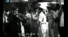 Suasana Pelepasan Jamaah Haji Indonesia oleh Menteri A. H.  Nasution (Menteri Pertahanan 1959-1966) dan Menteri Muljadi Djojomartono (Menteri Koordinator Kompartimen Kesejahteraan Indonesia 1960-1966) di Pelabuhan Tanjung Priok, Jakarta. 7 Februari 1964