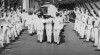 Foto upacara penghormatan terakhir kepada Laksamana Laut R.E. Martadinata dan Letnan Laut Penerbang Willy Kairupan di Markas Besar Angkatan Laut, Gunung Sahari, pada 7 Oktober 1966.