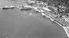 Foto Pemandangan dari udara Pelabuhan Teluk Bayur, 6 Januari 1954.