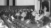 Perwakilan dari Kementerian Agama Arifin sedang memberikan sambutan pada upacara pembukaan Sekolah Tinggi Teologi di Gereja Immanuel, Jakarta. 27 September 1954.