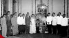 Resepsi Kongres Ke-5 Persatuan Dokter Gigi Indonesia (PDGI) di Jakarta Club: Ibu Fatmawati Sukarno, Wali Kota Jakarta Raya Raden Sudiro, dan Ny. Siti Djauhari Sudiro berfoto bersama dengan anggota pengurus PDGI, 24 Juni 1955.